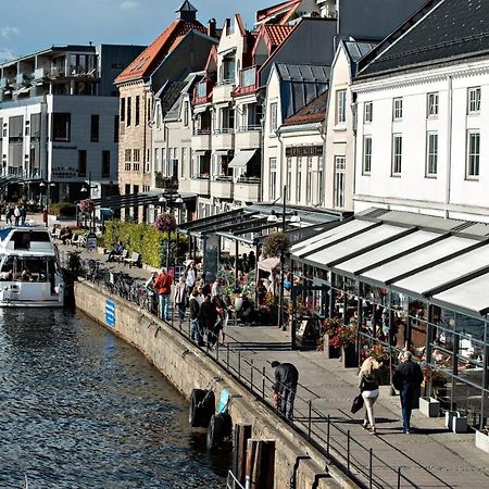 Moderne Leilighet Midt I Sentrum Av Fredrikstad Esterno foto